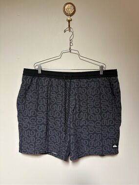 Brand New Quiksilver Men's Swim Trunks Size XXL